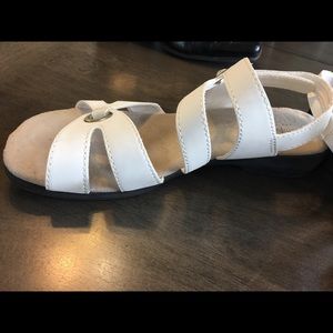 White comfy Velcro sandals size 9